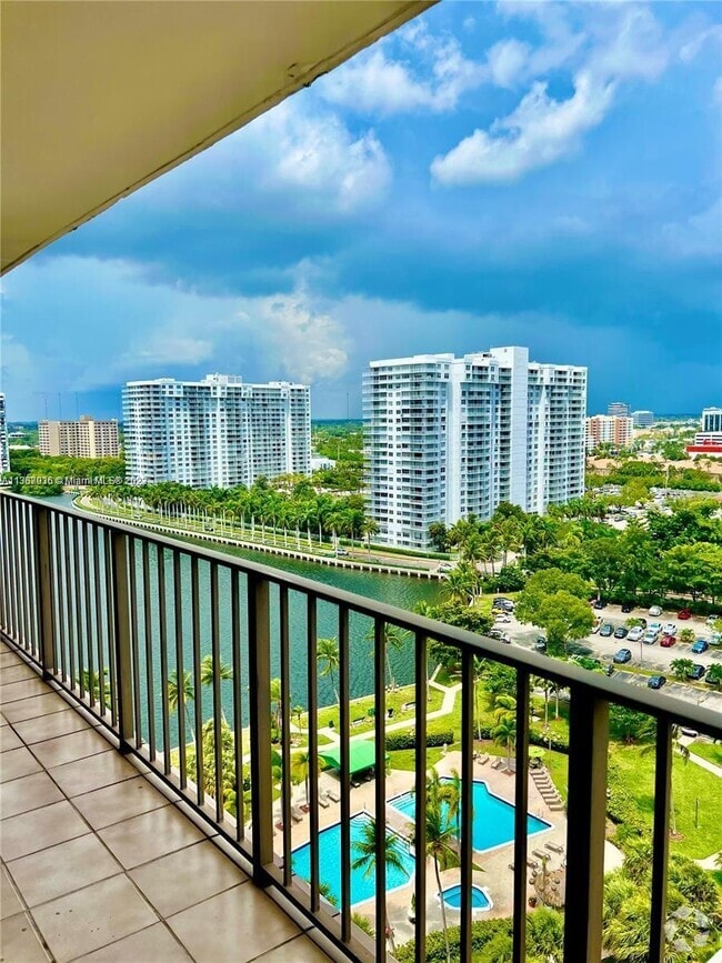 Admirals Port Student Apartments for Rent Aventura, FL 58 Rentals