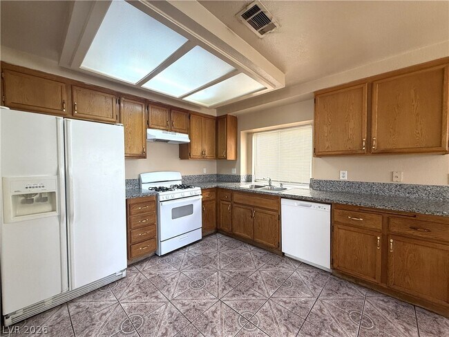 Building Photo - 4541 Fireside Ln