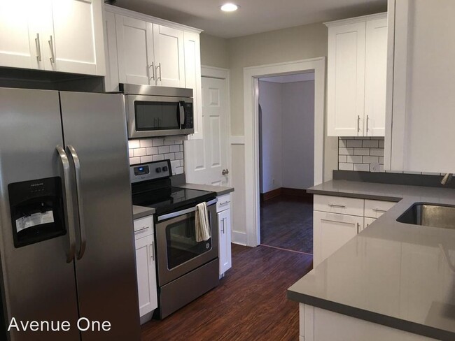 Building Photo - 5 br, 4 bath House - 14008 Stone Ave N