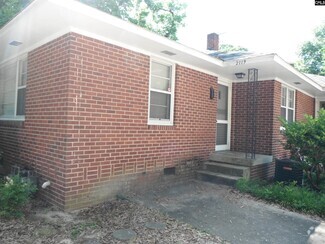 Building Photo - 2119 Kiawah Ave