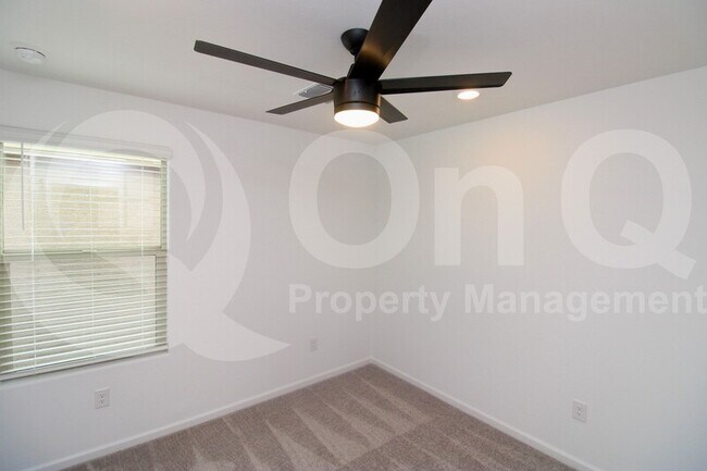 Building Photo - 12350 N Collamer Dr