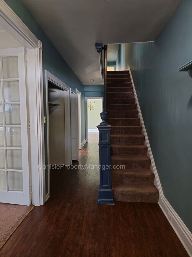 Foto del edificio - Historic Carlisle End Unit near park, food, and Dickinson College | Easy Commute, Off-Street Park...