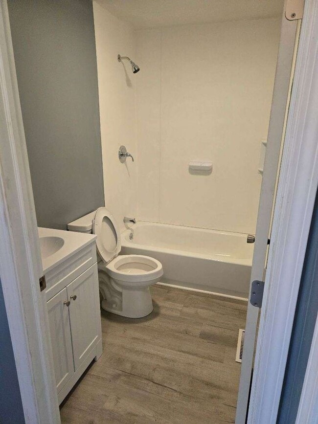 Foto del edificio - 71 S. Fifth St