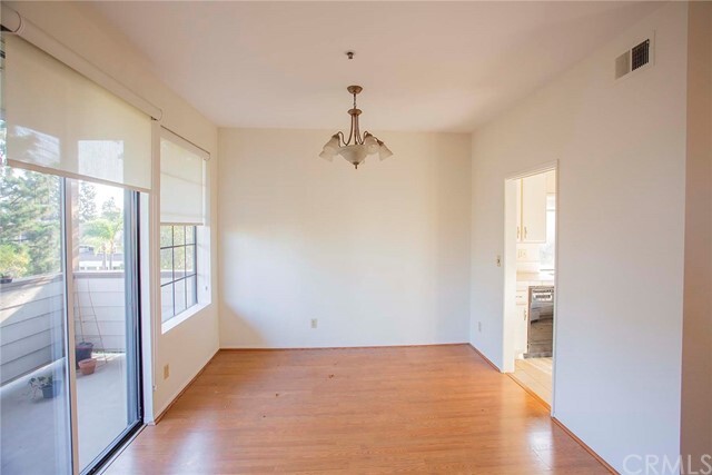 Building Photo - 2563 Plaza del Amo Plz