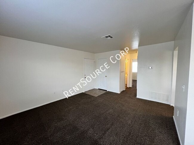Building Photo - Bryan Manor Apartments