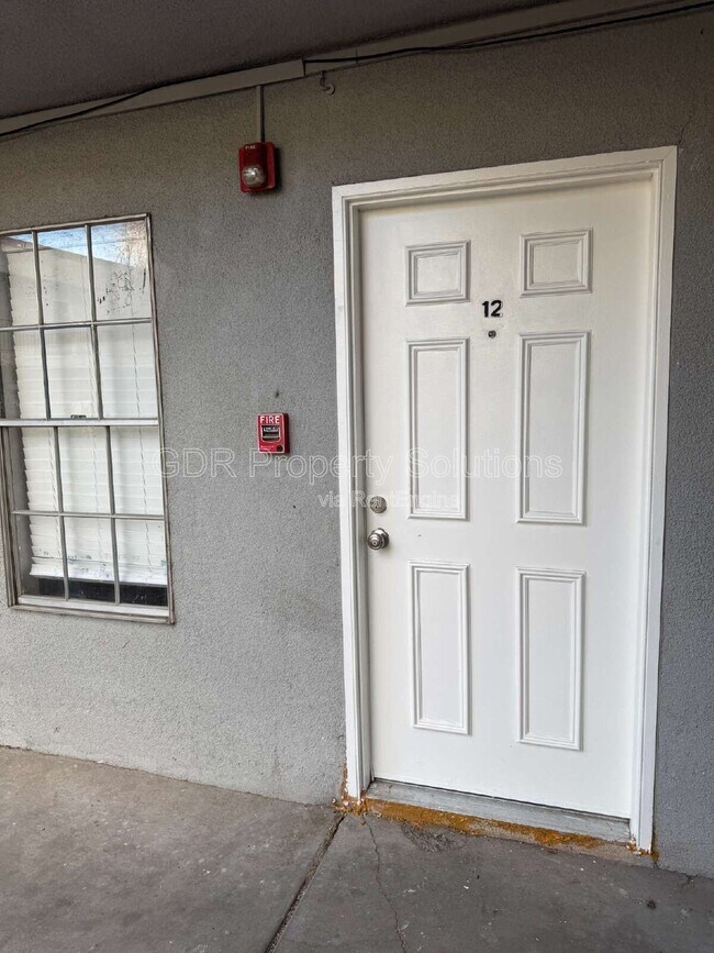 Building Photo - 401 14th St NW