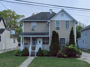 Building Photo - 1001 Grand Ave