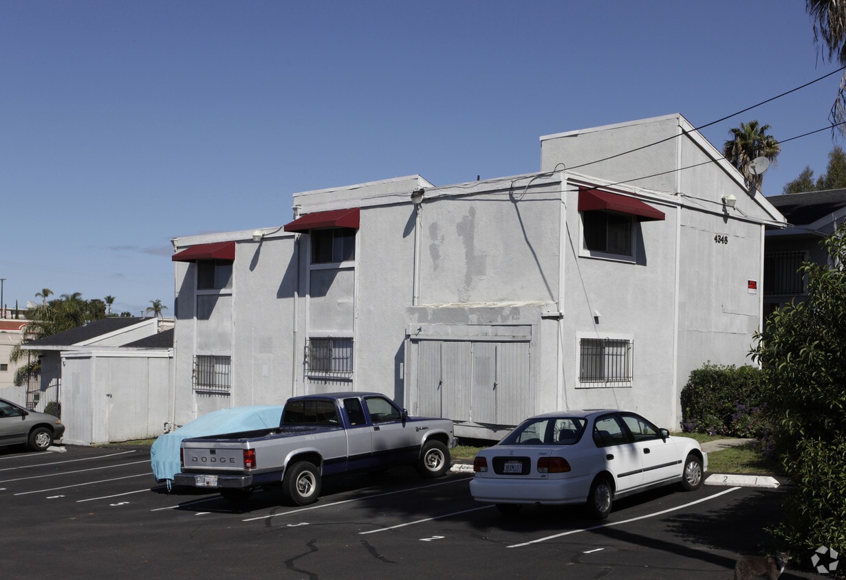 Primary Photo - Casa Del Sol