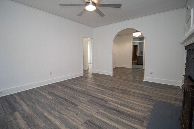 Building Photo - Renovated Historic Columbia Gem: 3-Bed, 2-Bath Home with Modern Updates, Walking Distance to Bull...