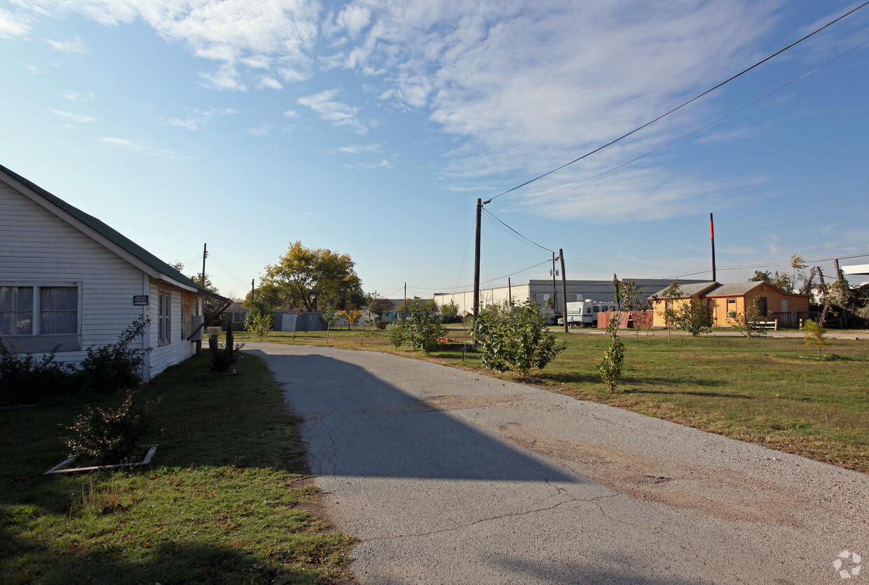 Foto del edificio - Mobile Home Park