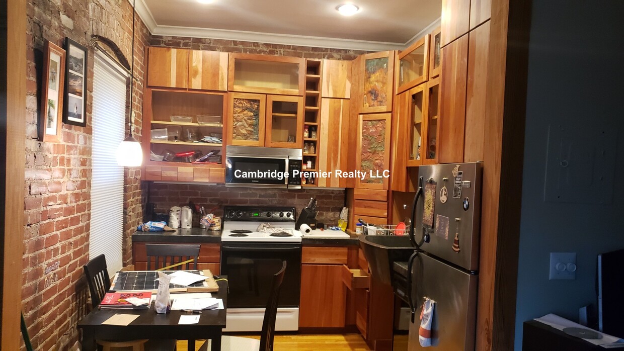 Foto principal - 863 Massachusetts Ave