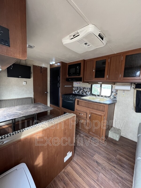 Foto del edificio - 3425 E Benson Hwy
