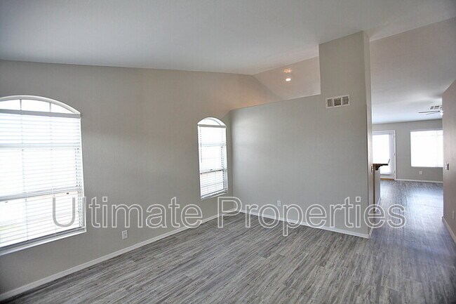 Foto del edificio - 7132 W La Senda Dr