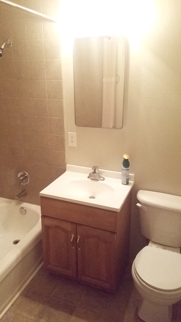 Building Photo - 2553 Orovada St