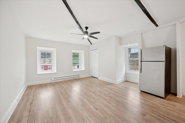 Building Photo - 4538 Greene St