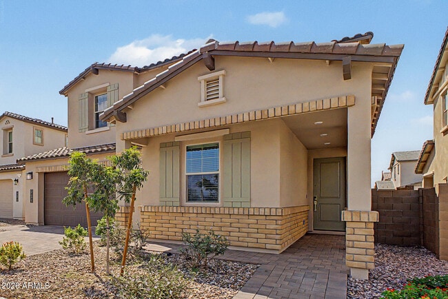 Building Photo - 21505 E Sparrow Dr