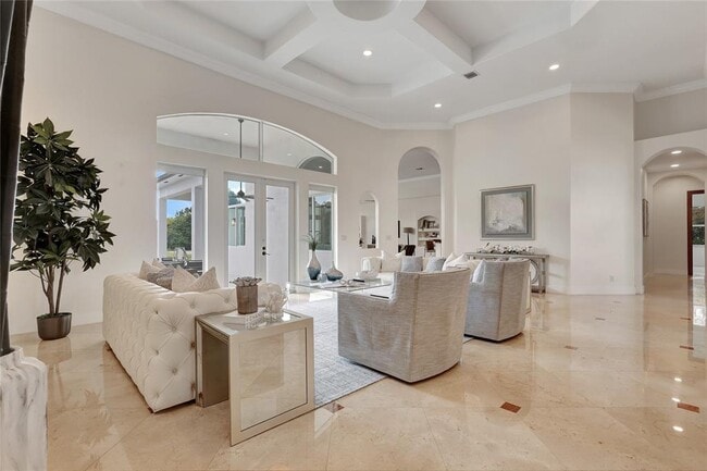 Building Photo - 5941 SW 185th Way