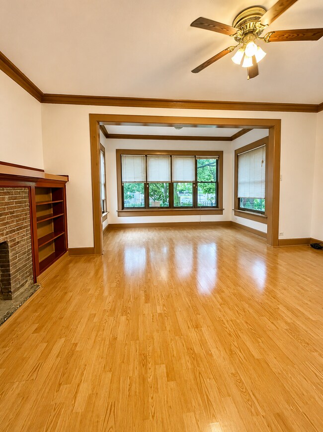 Foto del edificio - 7630 N Marshfield Ave