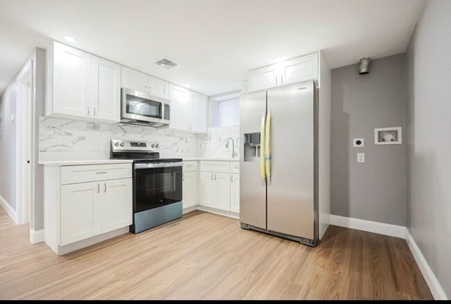 Foto del edificio - 16 Hawes St