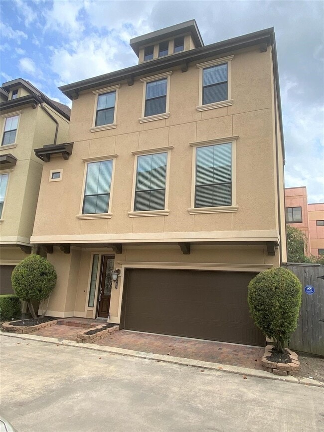 Foto del edificio - 3002 Soutine St