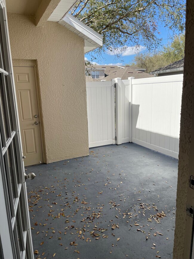 Patio - 6533 Silver Queen Way