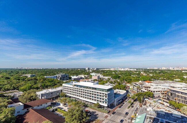 Foto del edificio - 2889 McFarlane Rd