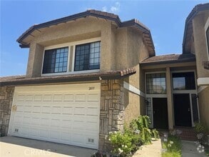 Building Photo - 2035 Cobblefield Way