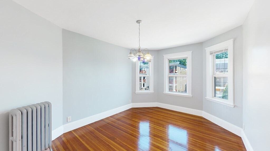 Foto del edificio - 129 Stoughton St