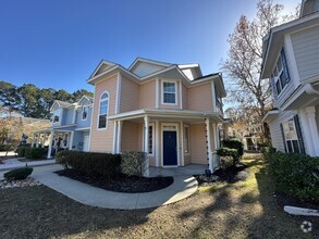 Building Photo - 3 Fernbank Ave