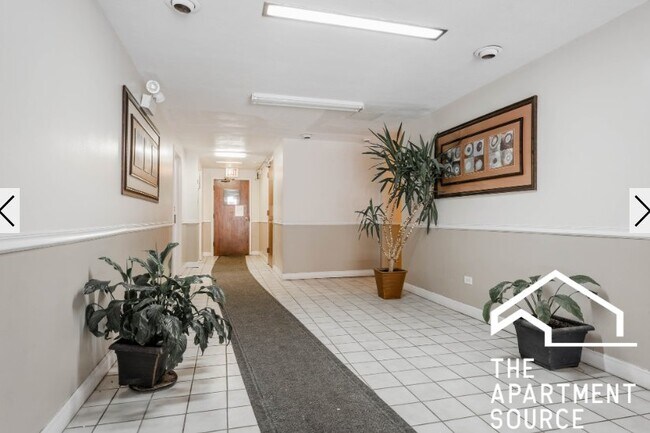 Foto del edificio - 6821 N Sheridan Rd