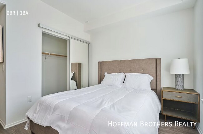 Foto del edificio - 5839 W Sunset Blvd