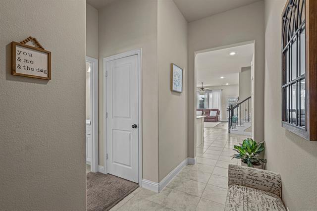 Foto del edificio - 16608 Lincoln Park Ln