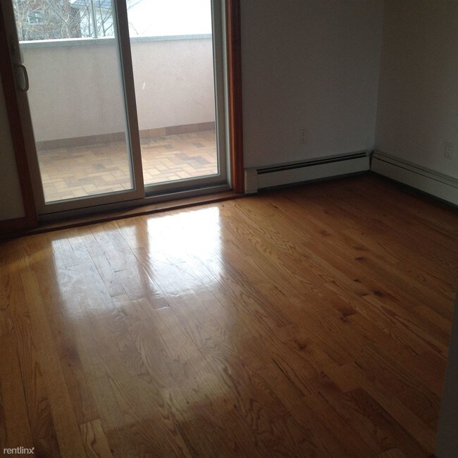 Foto del edificio - 14405 Jewel Ave