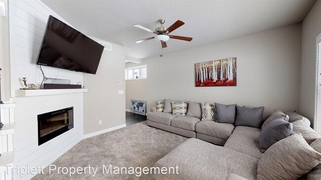 Building Photo - 3 br, 2.5 bath House - 2866 NW Penny Lane