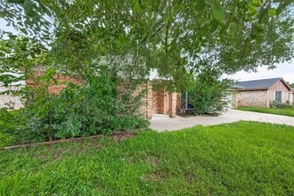 Building Photo - 7214 Addicks Clodine Rd