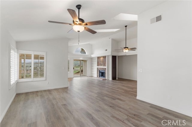 Foto del edificio - 33142 Lotus Ave