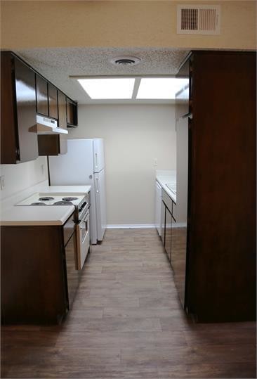 Building Photo - 1222 N Albert Pike Ave