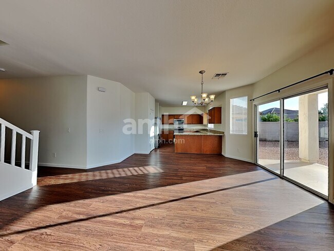 Foto del edificio - 40600 N Jay Ln