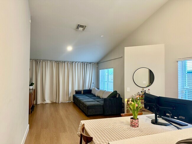 Foto del edificio - 10194 Allegro Dr