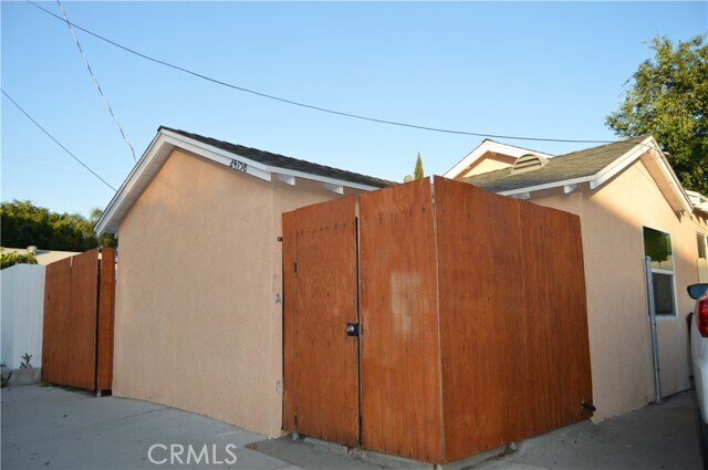 Primary Photo - 24758 Chestnut St