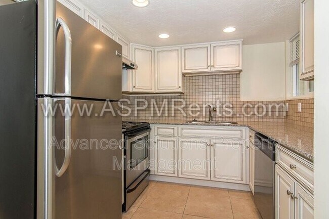 Foto del edificio - 293 E Hill Ave