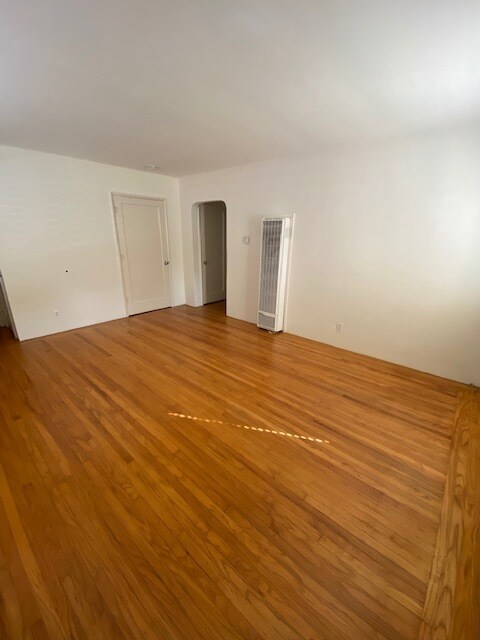 Living Room - 5372 Broadway
