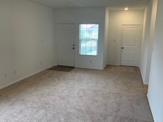 Building Photo - 414 Bullhead Rd