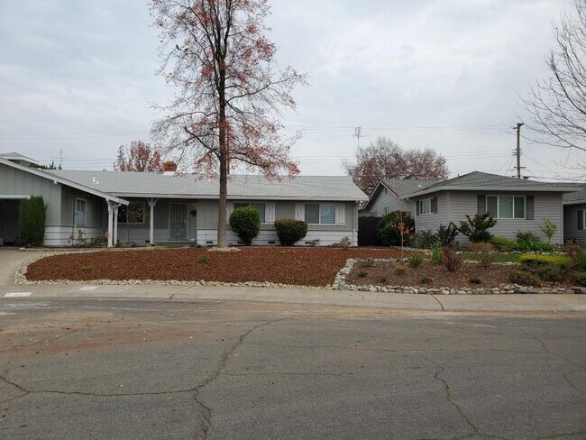 Building Photo - 6929 McQuillan Cir