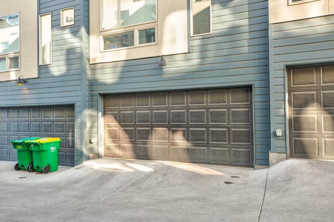 Photo - 1725 Eaton St House