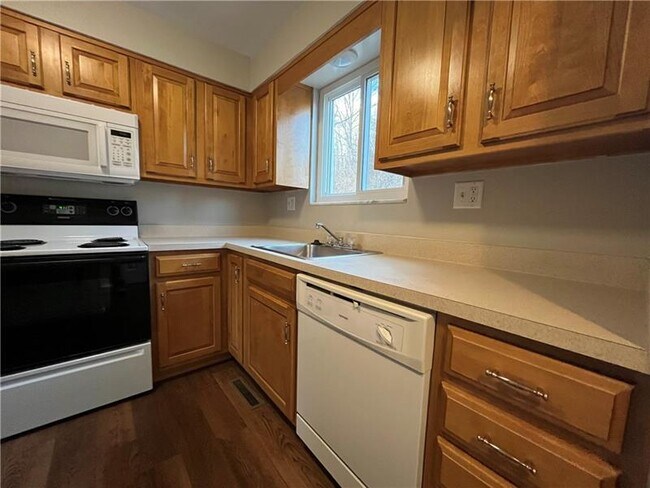 Building Photo - 20 Russellton-Dorseyville Rd
