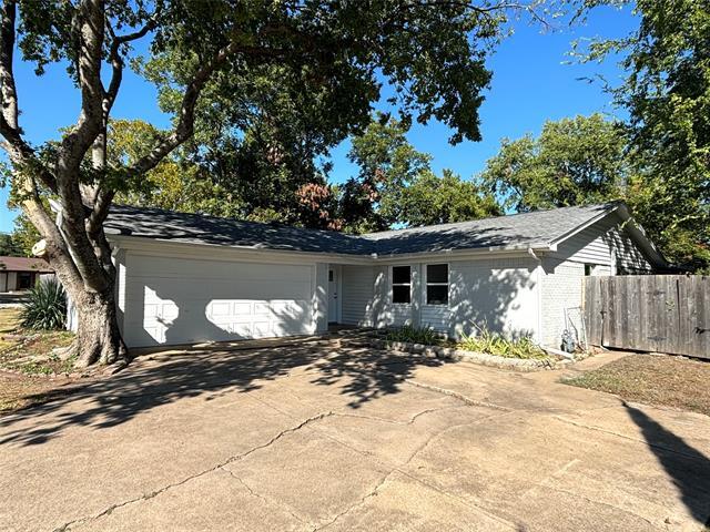 Foto del edificio - 1416 Timberlake Cir