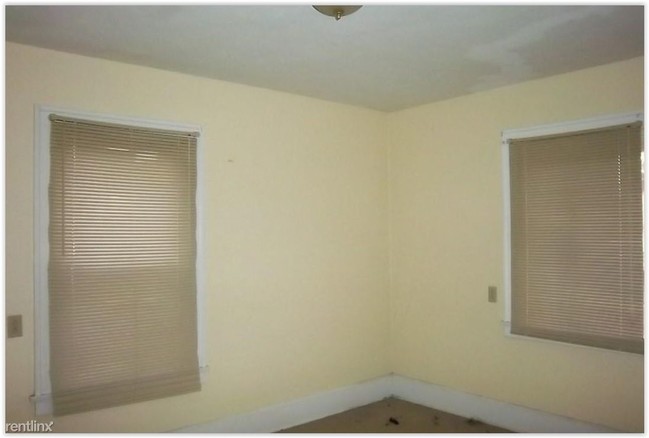 Building Photo - 3 br, 2 bath House - 2221 Goleta Ave