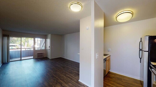Interior Photo - Marina Playa