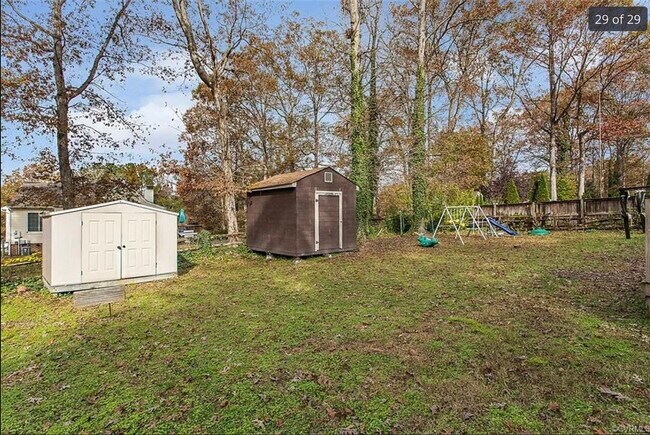 Foto del edificio - 4654 Brookridge Rd
